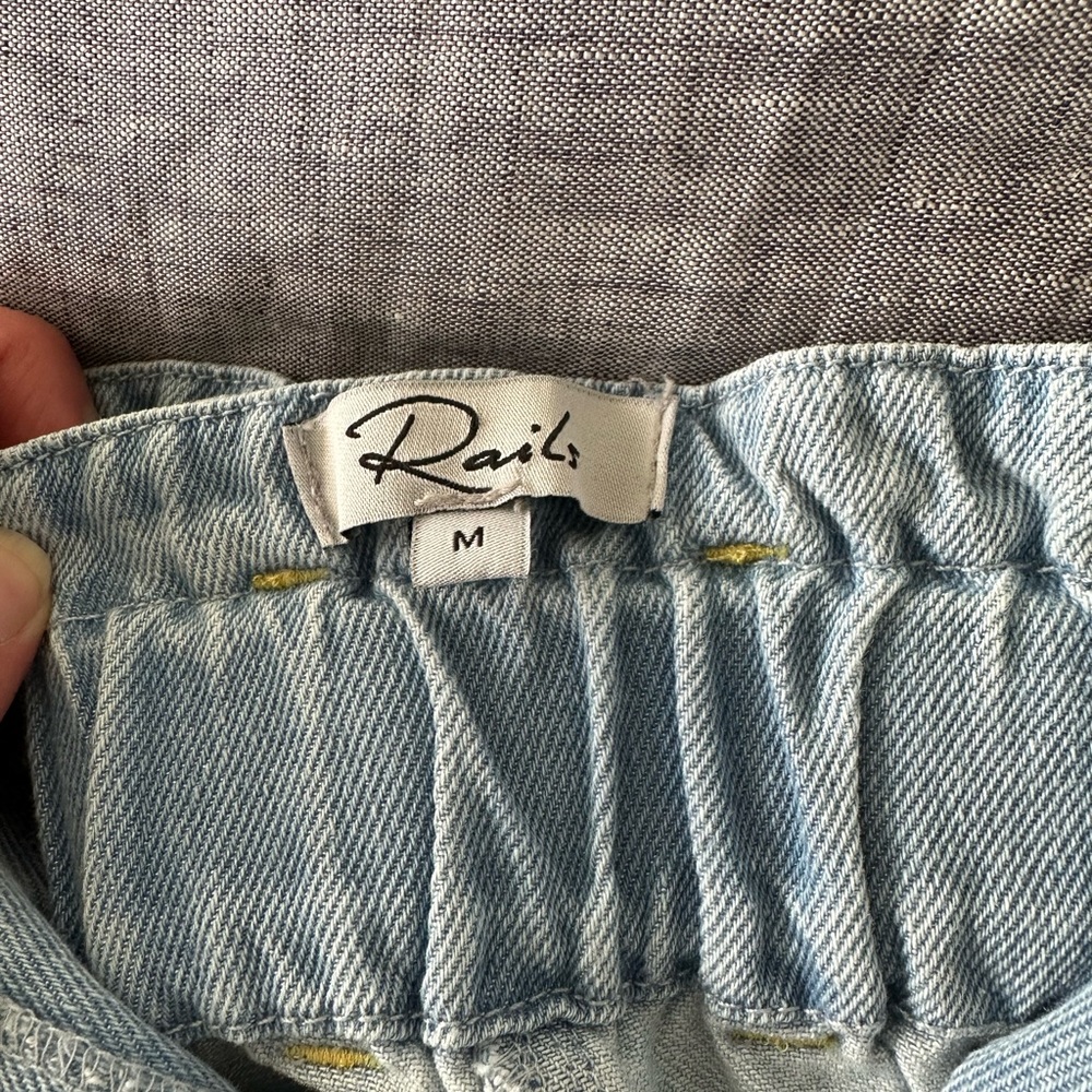 Rails Light Vintage Wash - High-Rise Paperbag Denim Shorts Size M - Picture 12 of 12